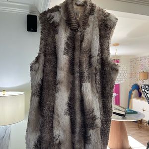 Cabi fur vest ( never worn)